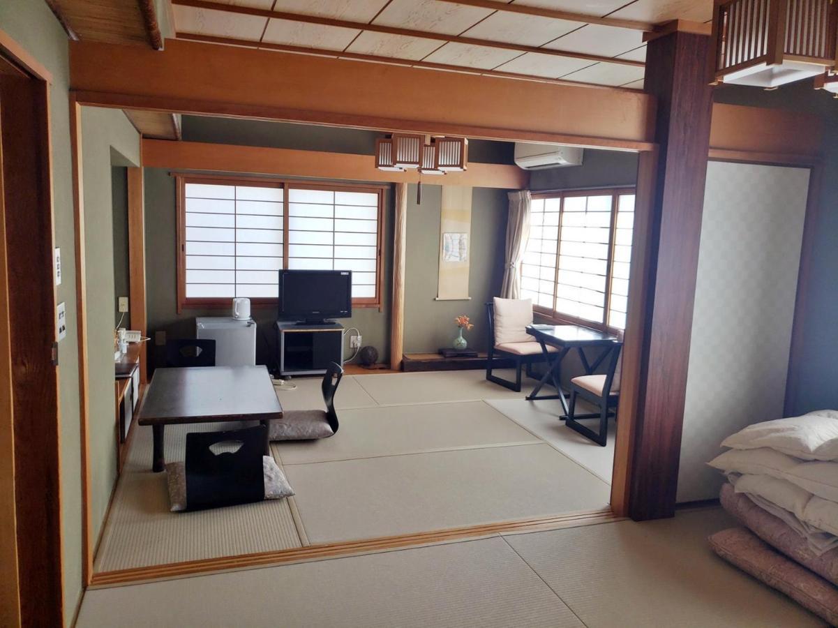 Shiroyama Ryokan Ikoma Exteriör bild