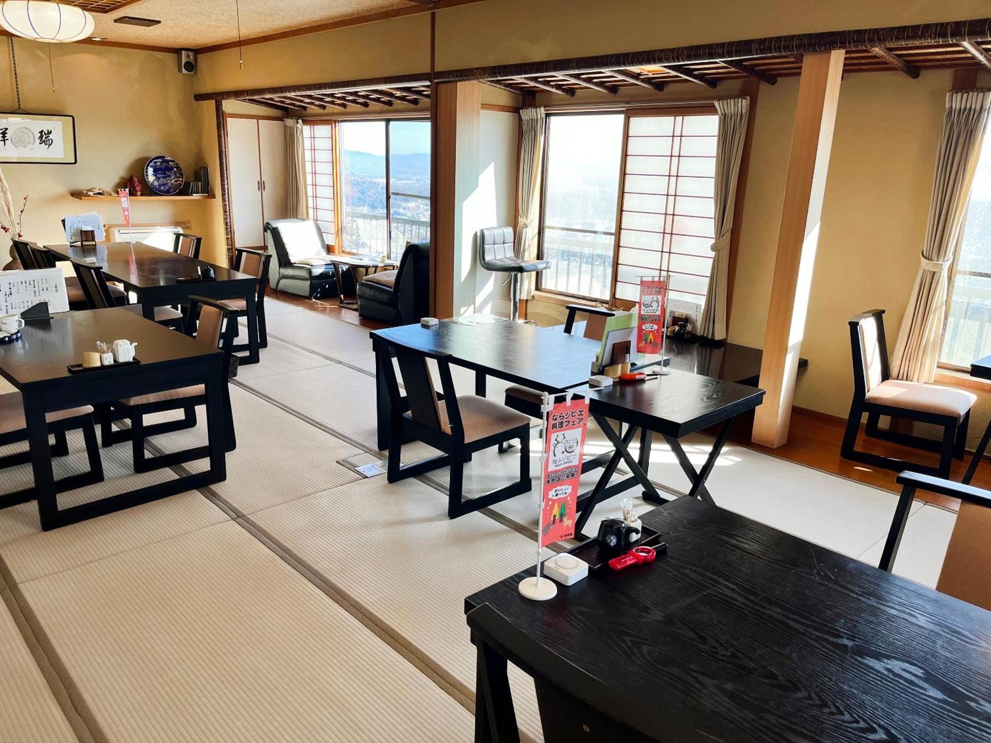 Shiroyama Ryokan Ikoma Exteriör bild