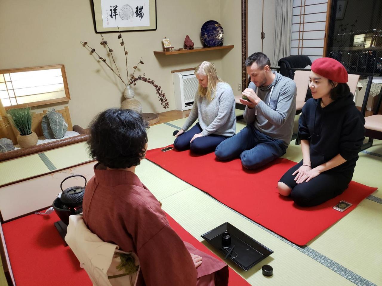 Shiroyama Ryokan Ikoma Exteriör bild